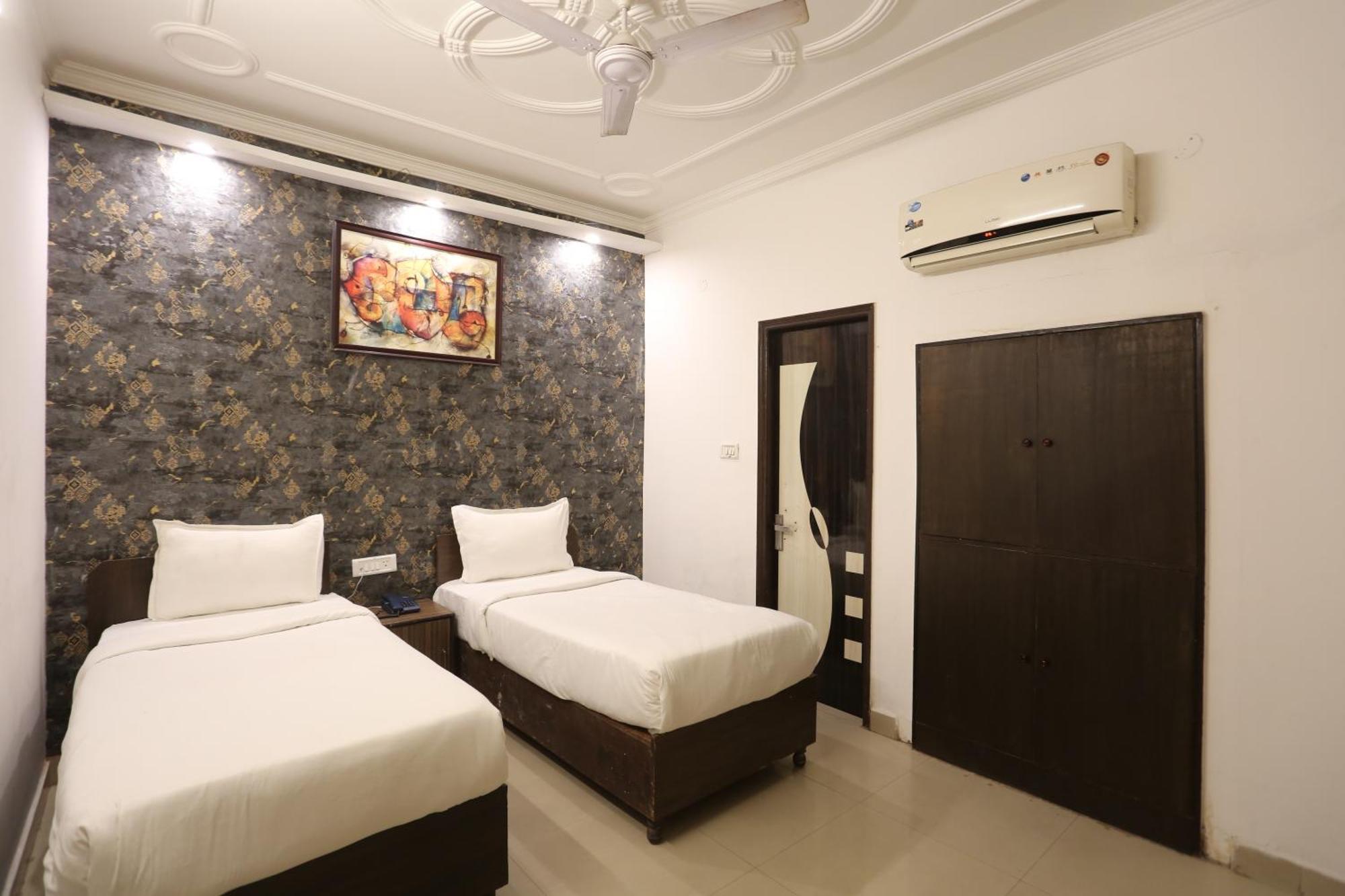 Backpackers - Ink Hotels Delhi Airport By Ss Group Нью-Делі Екстер'єр фото