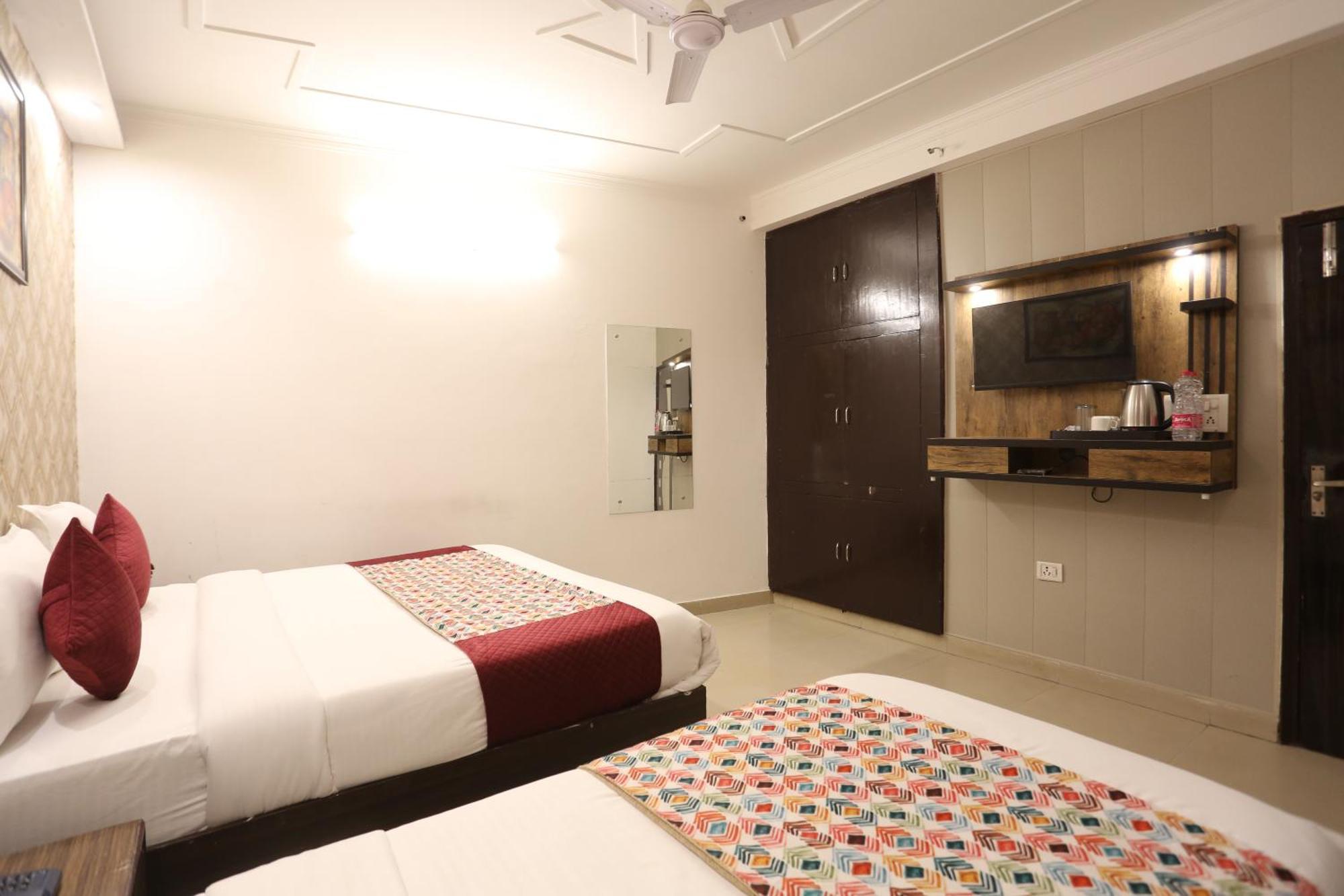 Backpackers - Ink Hotels Delhi Airport By Ss Group Нью-Делі Екстер'єр фото