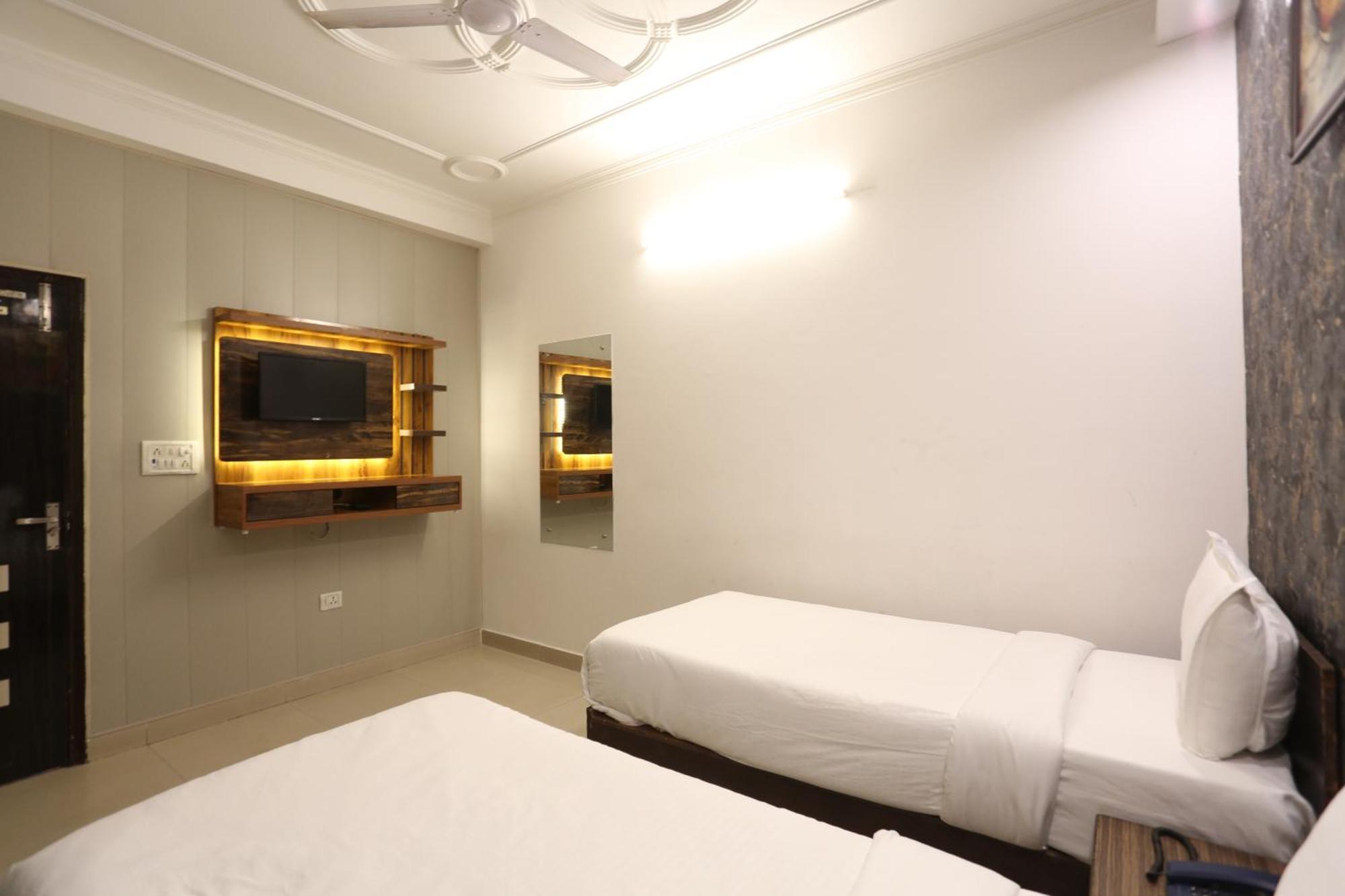 Backpackers - Ink Hotels Delhi Airport By Ss Group Нью-Делі Екстер'єр фото