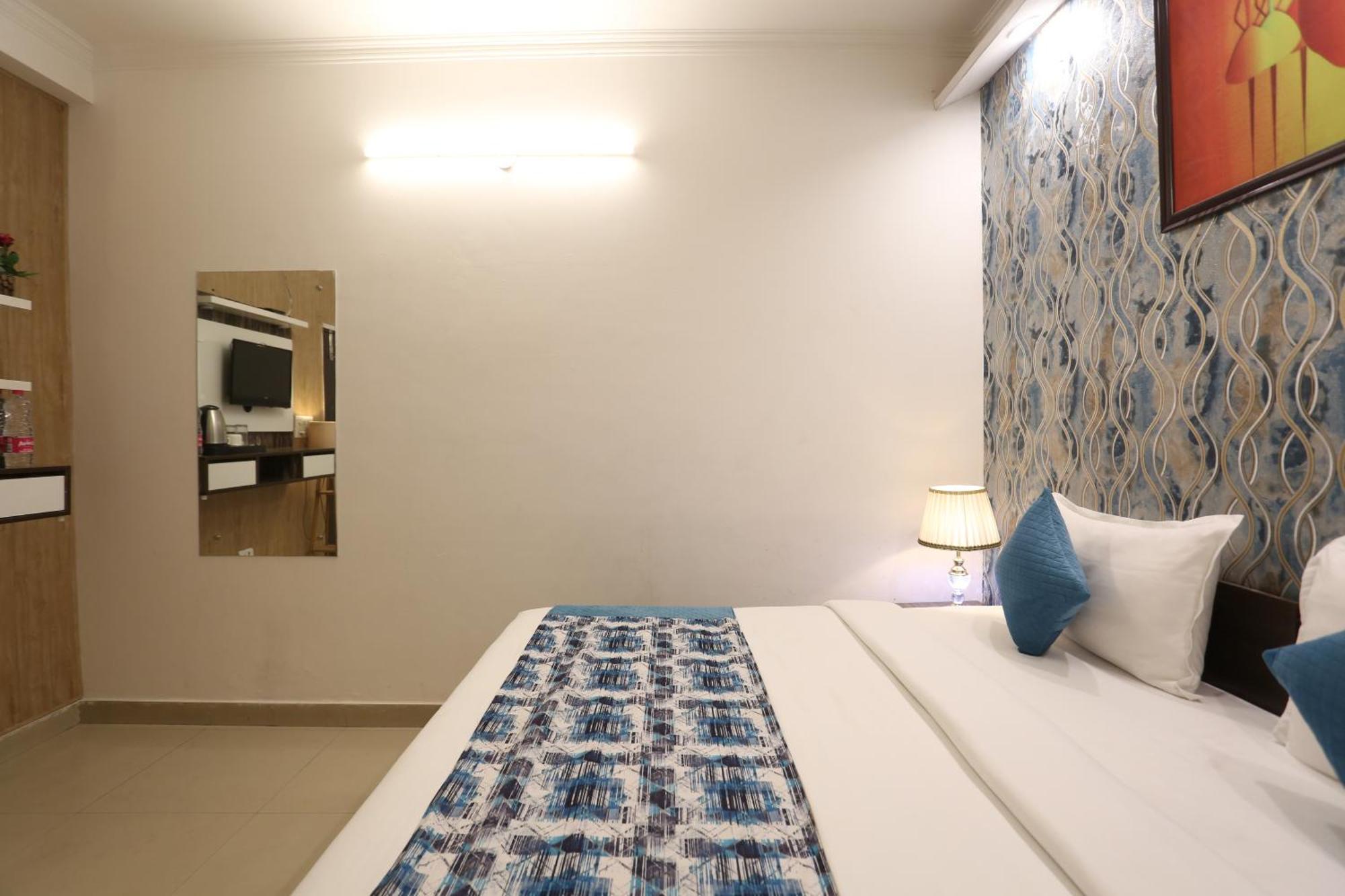 Backpackers - Ink Hotels Delhi Airport By Ss Group Нью-Делі Екстер'єр фото