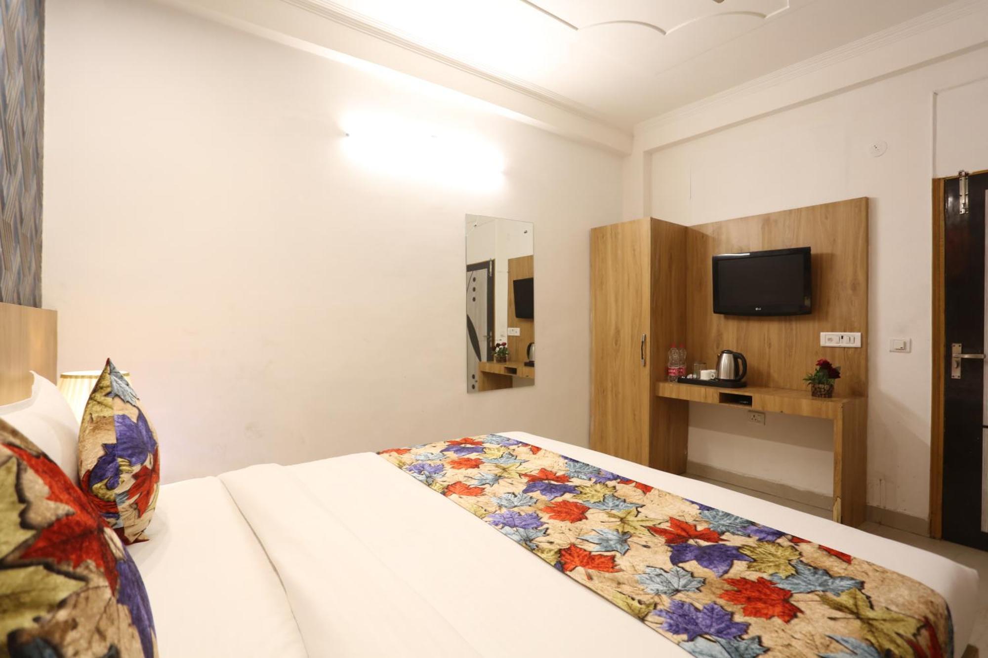 Backpackers - Ink Hotels Delhi Airport By Ss Group Нью-Делі Екстер'єр фото