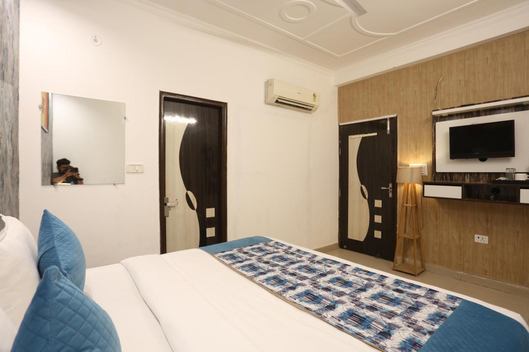 Backpackers - Ink Hotels Delhi Airport By Ss Group Нью-Делі Екстер'єр фото