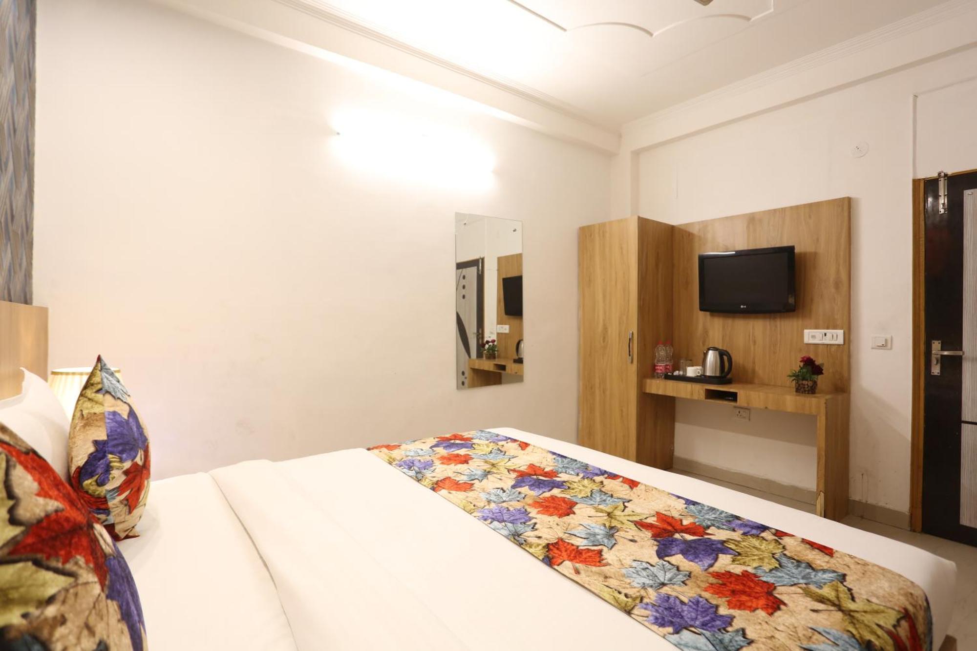 Backpackers - Ink Hotels Delhi Airport By Ss Group Нью-Делі Екстер'єр фото